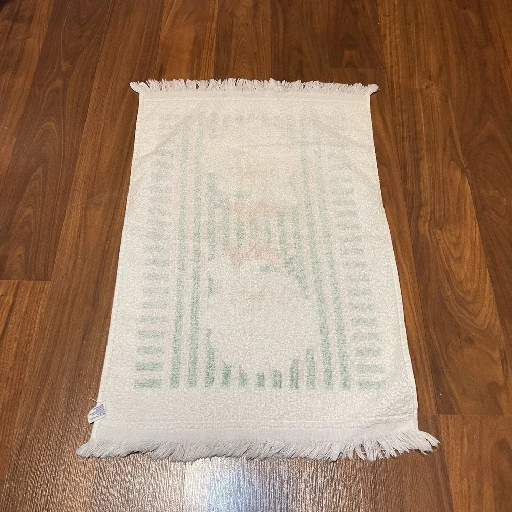 Vintage Santa Christmas candy stripe hand towel green‎ red USA MCM Cotton